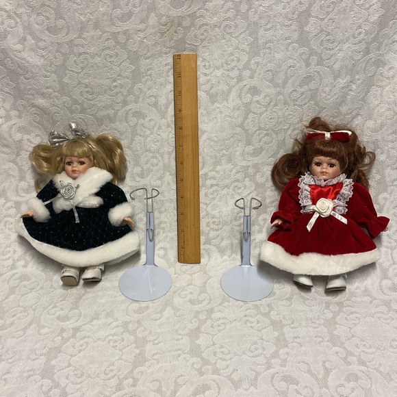 PAIR OF DOLLS WITH STANDS 8” tall 6” wide @ hands - Picture 5 of 7